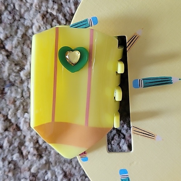 Piper K Colored Pencil Hair Clips NWT - Picture 5 of 6